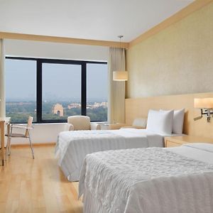 Twin Room City view