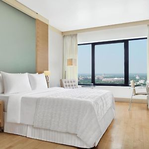 Habitación Club con Cama Queen en Planta Club